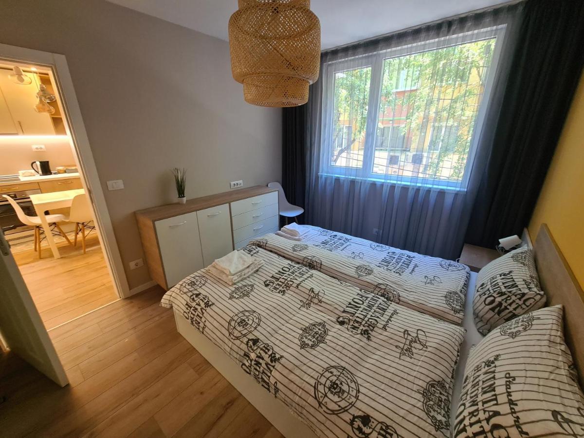 Brand New Luxury Flat In The City Center Varna Extérieur photo